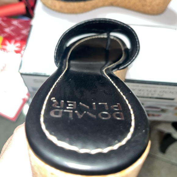 Donald J. Pliner “Sillir” Black Woven Cork Wedges - Picture 6 of 11